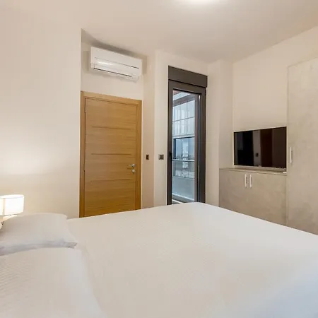 Lejlighed Athos Square Podgorica