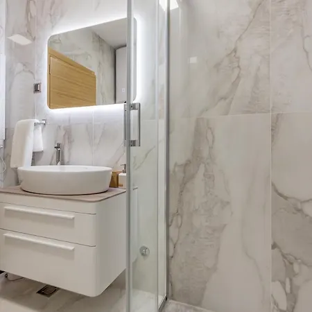 公寓 Athos Square 波德戈里察