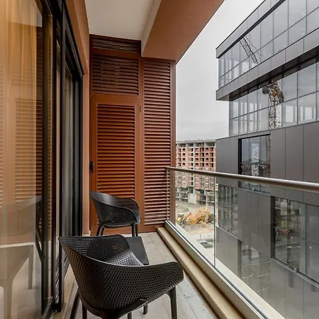 Athos Square Apartment