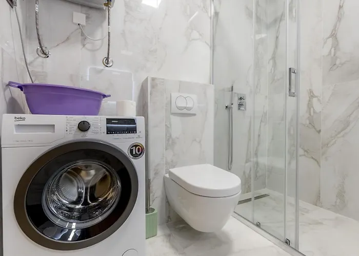 Apartmán Athos Square