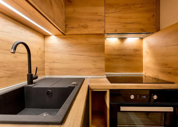 Athos Square Apartmán