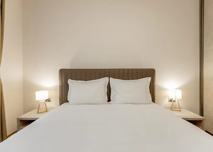 Athos Square * Podgorica