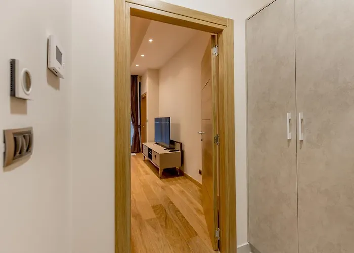 Apartmán Athos Square